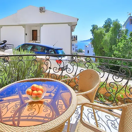 Cinar Boutique Homes